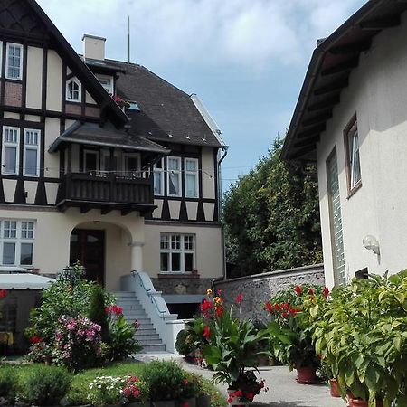 Haus Zu Den Zwei Eichen Leilighet Perchtoldsdorf Eksteriør bilde
